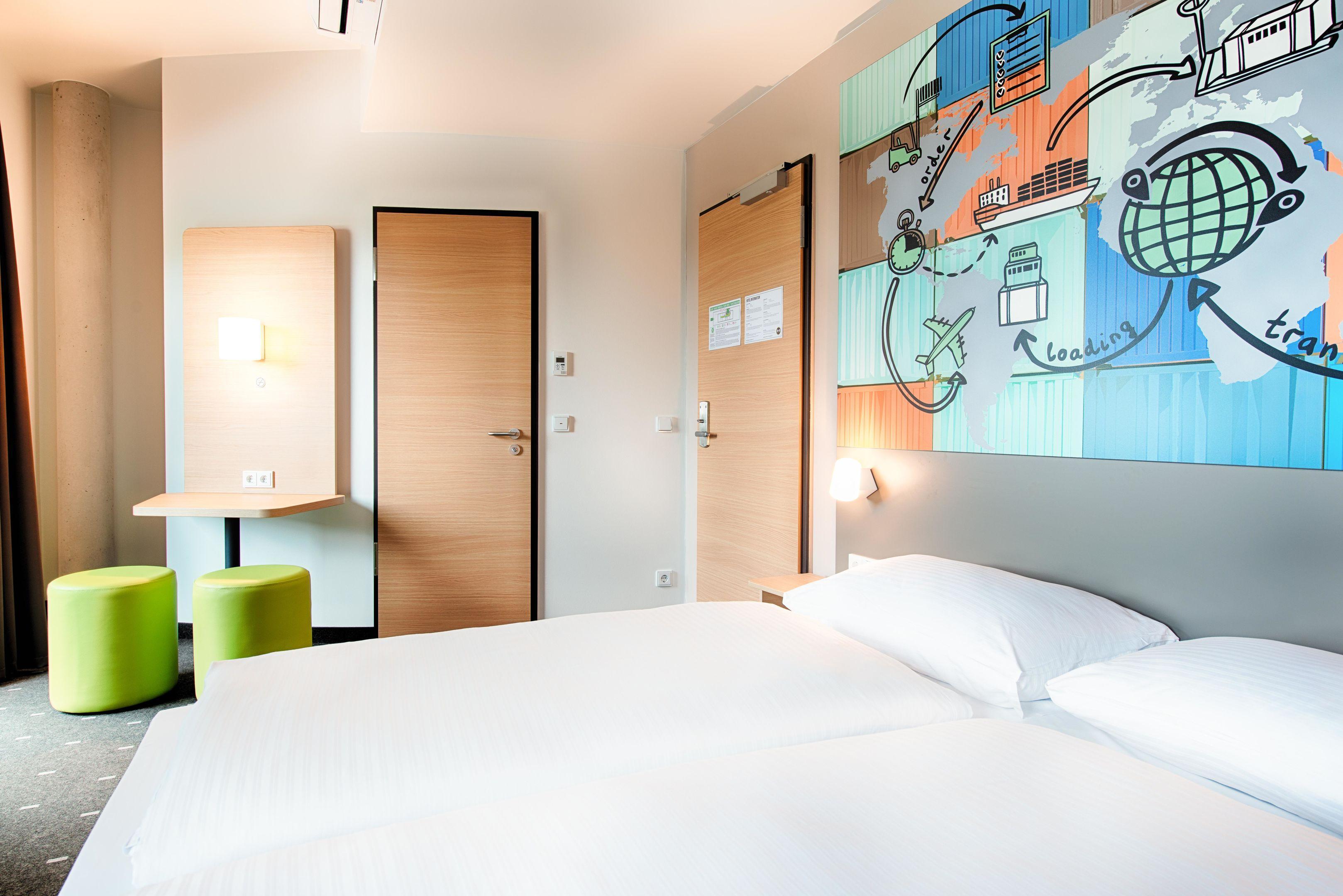 B&B Hotel Stuttgart-Neckarhafen Εξωτερικό φωτογραφία