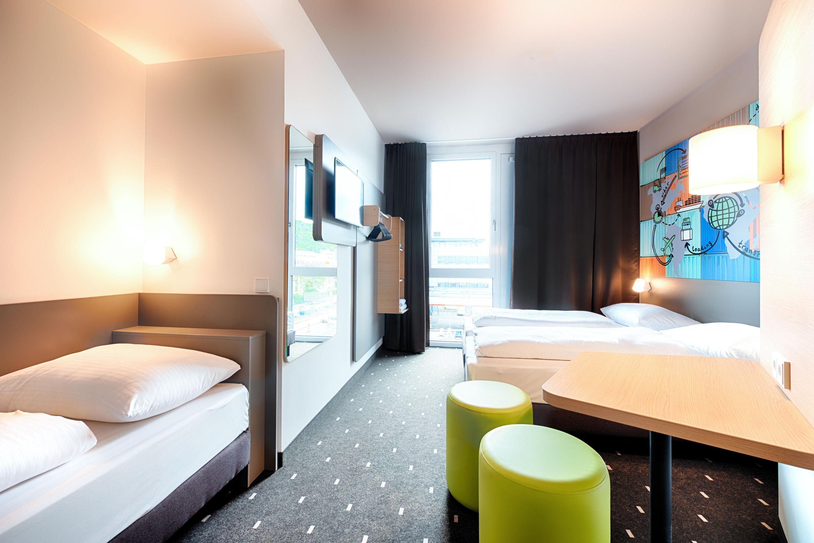 B&B Hotel Stuttgart-Neckarhafen Εξωτερικό φωτογραφία